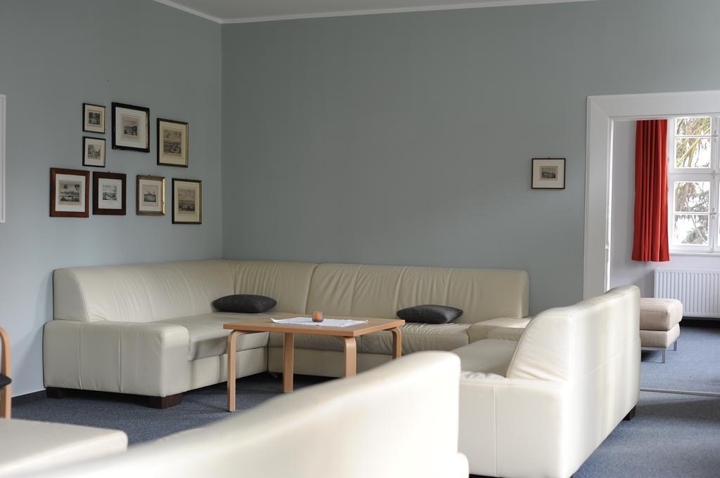 Komensky Gaeste- Und Tagungshaus Herrnhut Luaran gambar